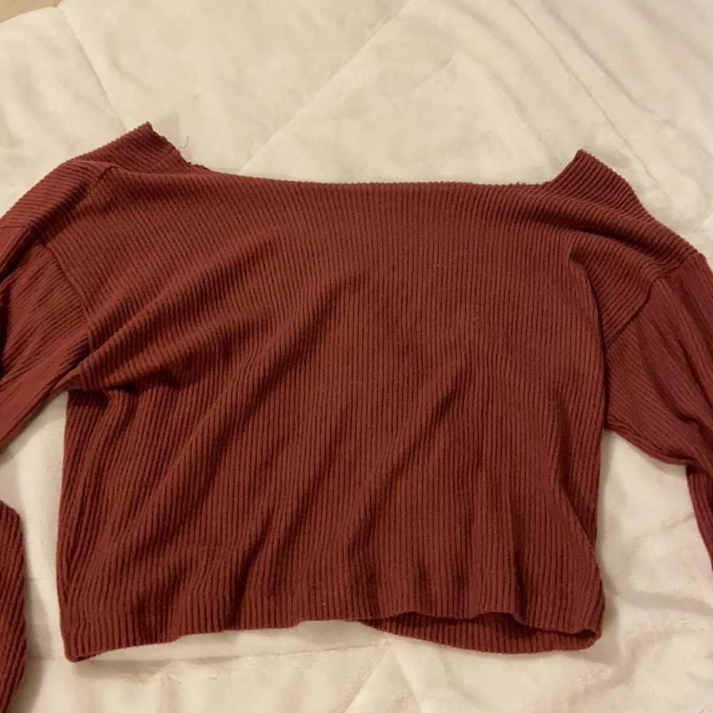 super soft and stretchy maroon sweater